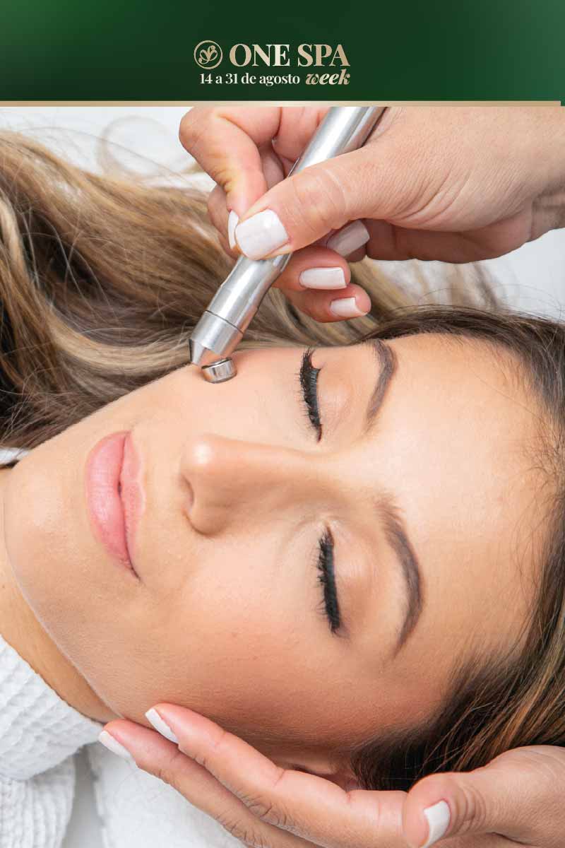 Peeling Diamantado + Máscara Clareadora